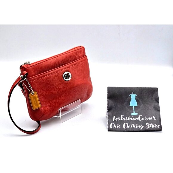 Coach Women's Red Pebble Leather Park Wristlet Clutch Turn Lock Purse 365 - Picture 3 of 13